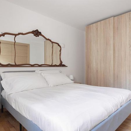 Solemar Sicilia - Palazzo Quaroni Appartement Palermo Buitenkant foto