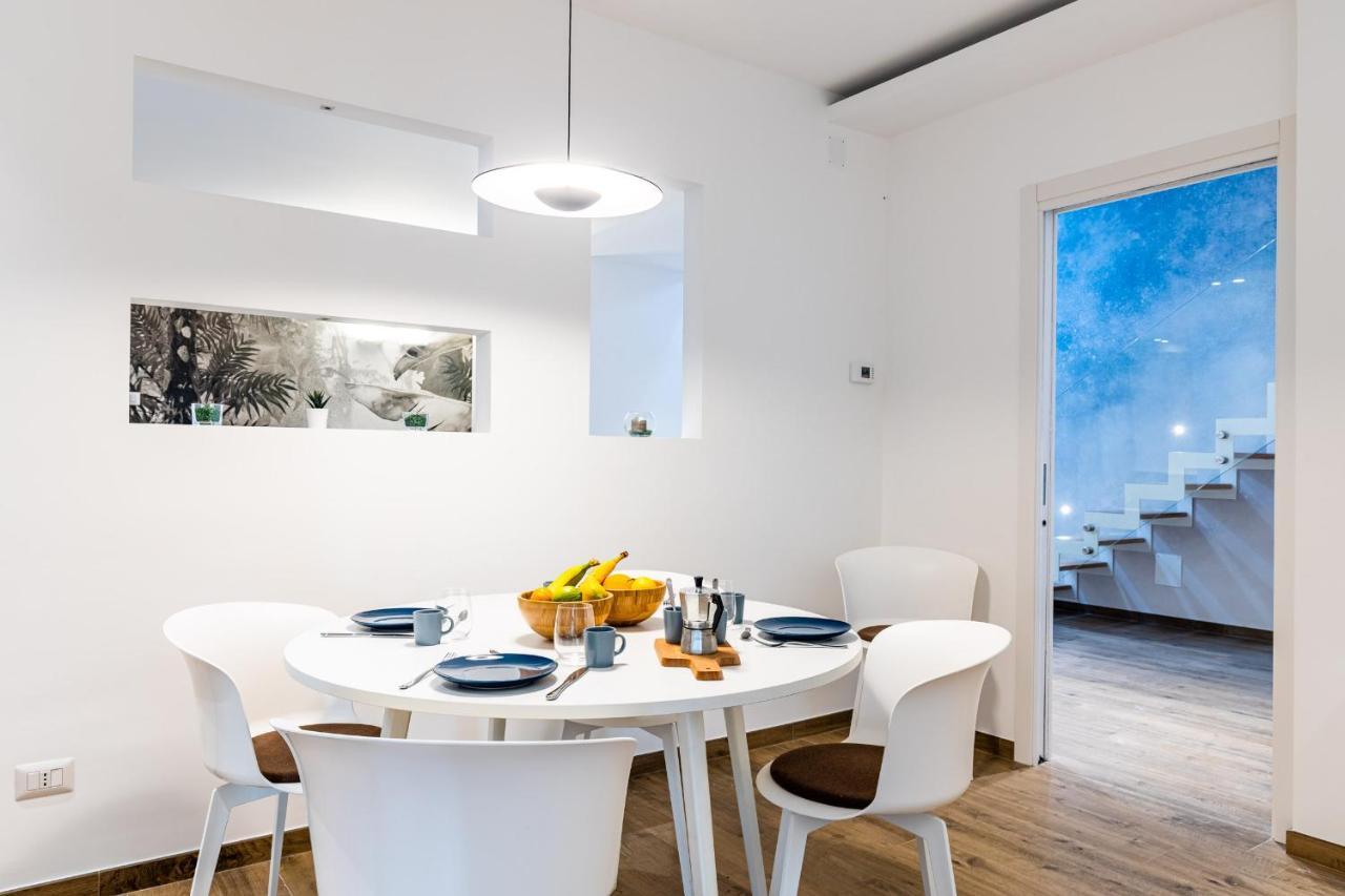 Solemar Sicilia - Palazzo Quaroni Appartement Palermo Buitenkant foto